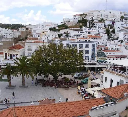 아파트 Casa Dos Sinos 1 *